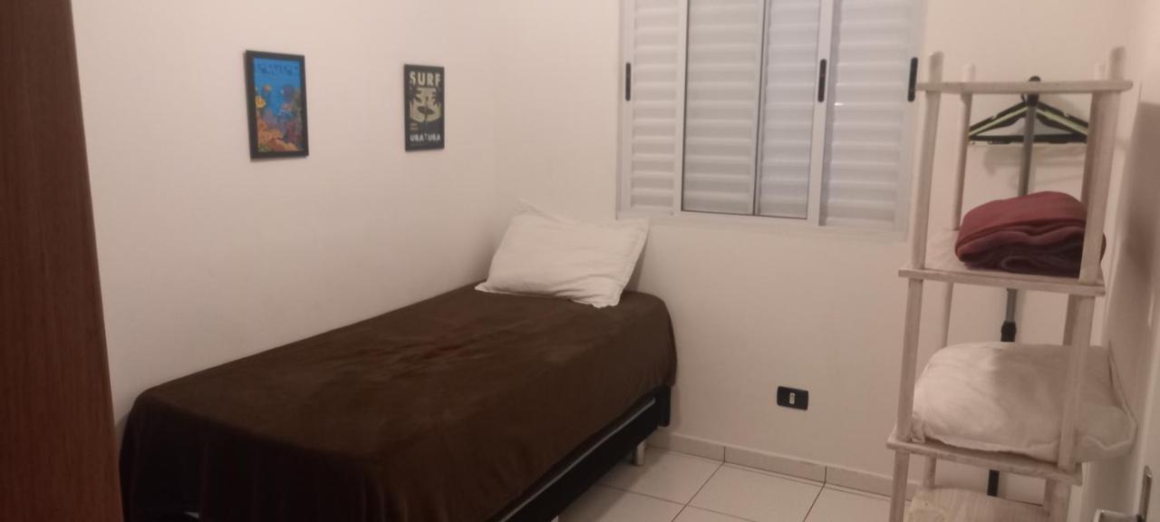 Apartamento , Churrasqueira Piscina Estacionamento Coberto *
