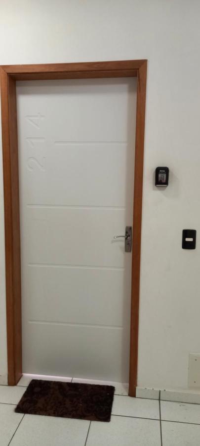 , Churrasqueira Piscina Estacionamento Coberto Apartment Ubatuba